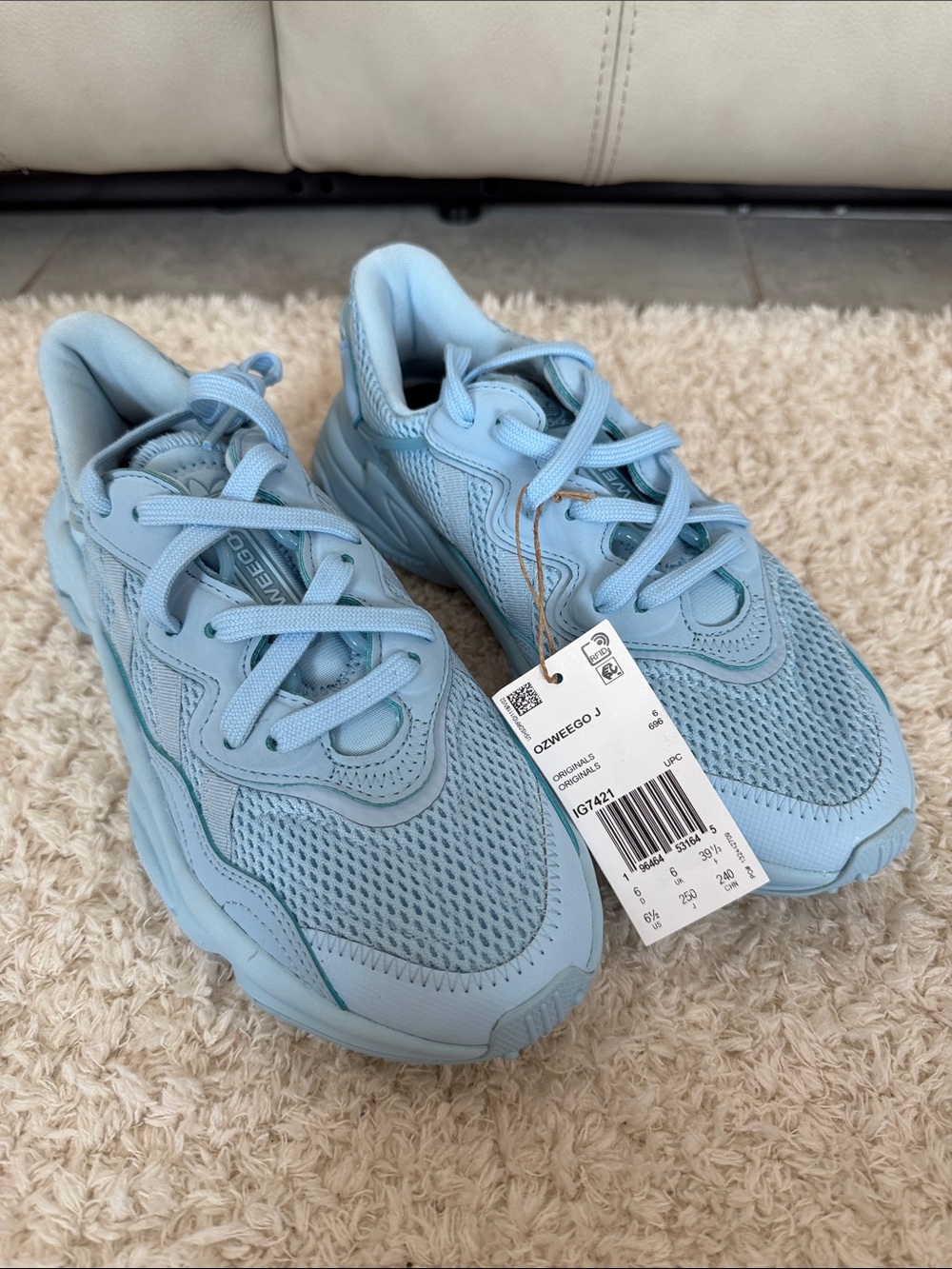 adidas Originals Ozweego J women’s edition